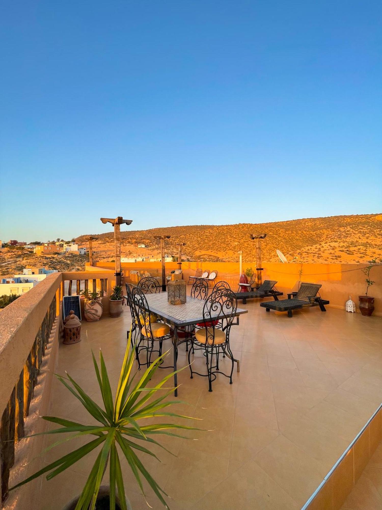 Panorama Guesthouse Tamraght ภายนอก รูปภาพ